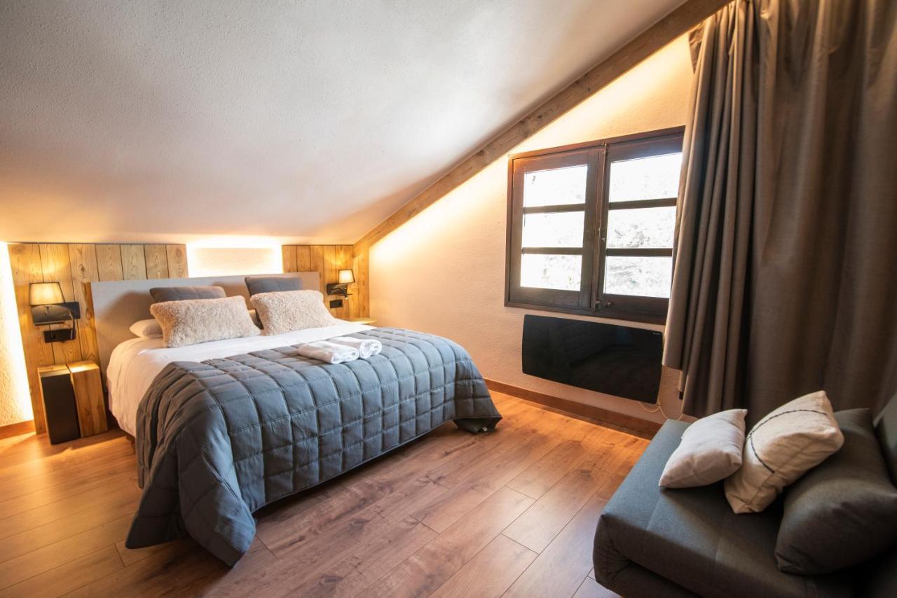 Borda Conangle Mountain Lodge 생쥴리아데로리아 외부 사진