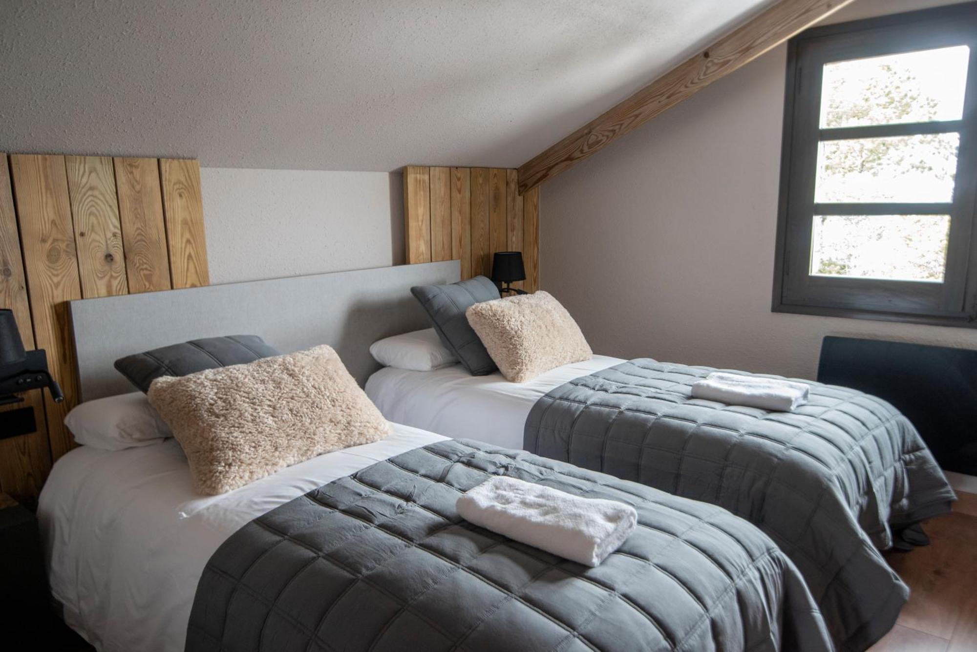 Borda Conangle Mountain Lodge 생쥴리아데로리아 외부 사진